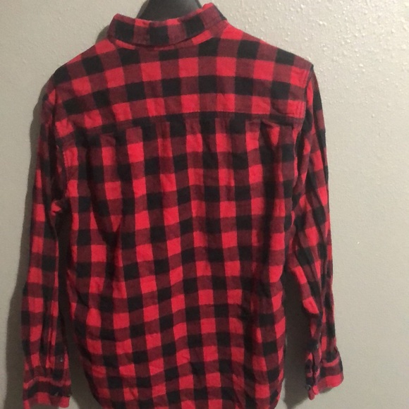 Medium Red and Black Men’s Flannel - Picture 2 of 2